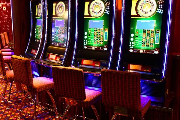 togel net Pick Your Cards Before Play